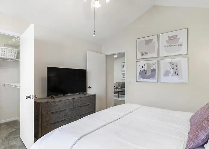 Apartment Landing Modern With Amazing Amenities Winston-Salem